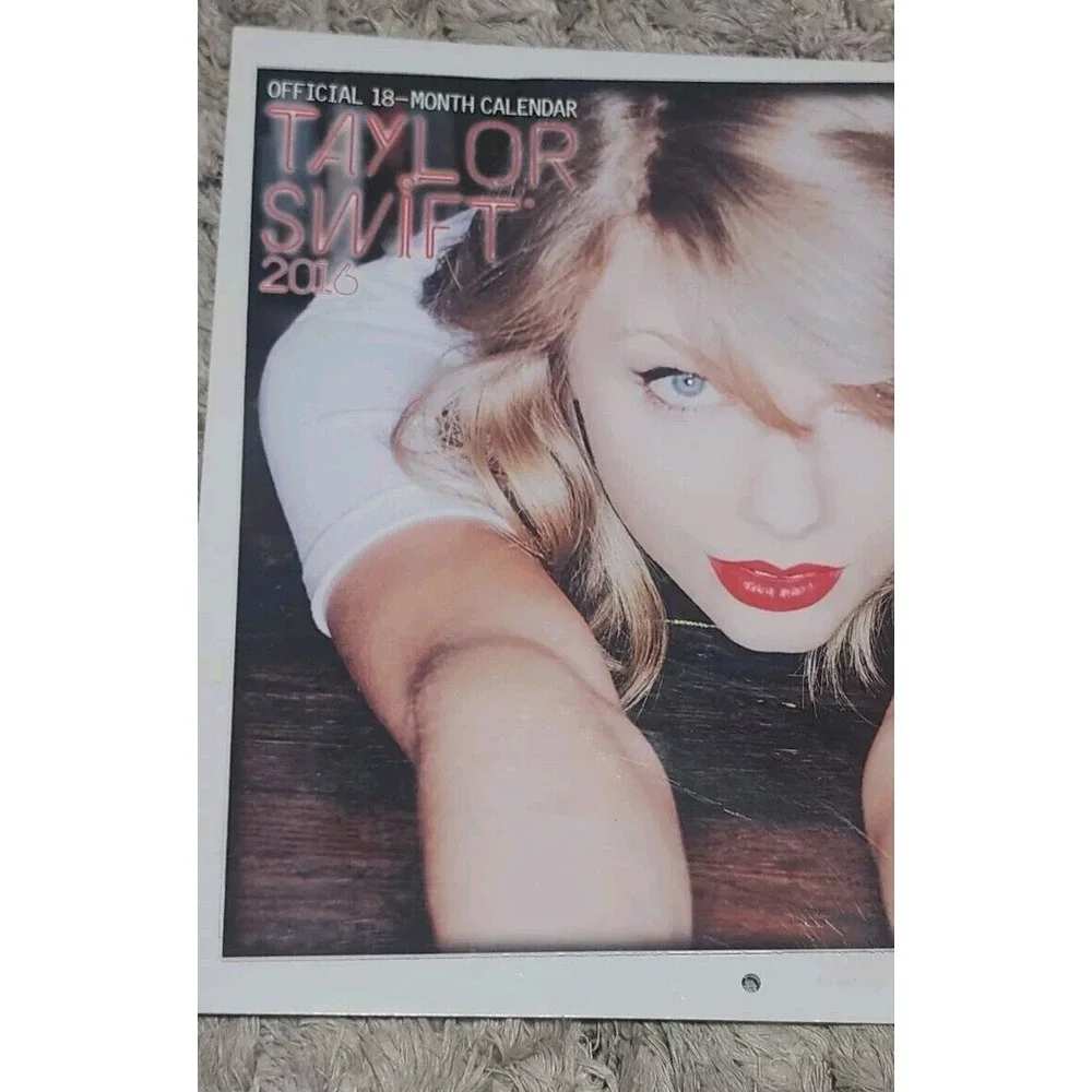 Official‎ Taylor Swift 2016 Calendar, 18 Month. New
